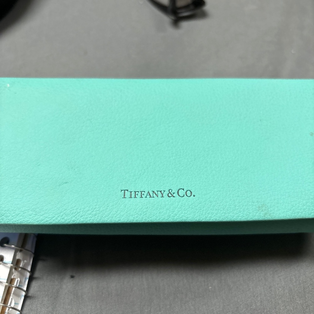 Tiffany & Co .